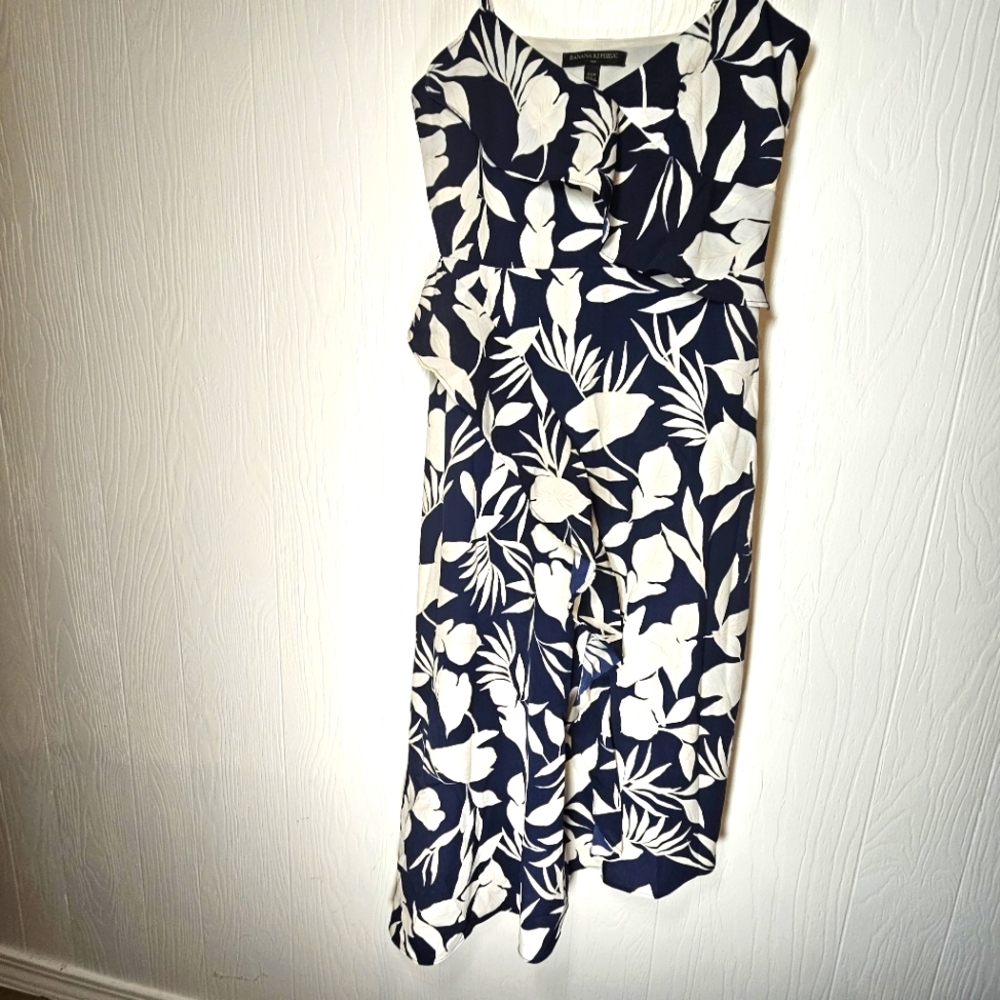 Banana Republic Asymmetrical Adjustable Strap Navy Blue White Floral D…